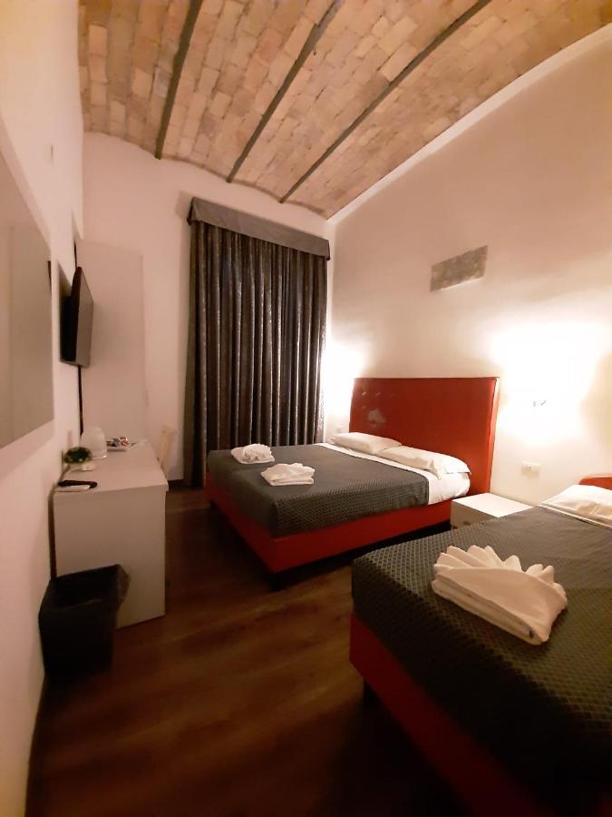 Laterani Dfm Hotel Rome Exterior photo