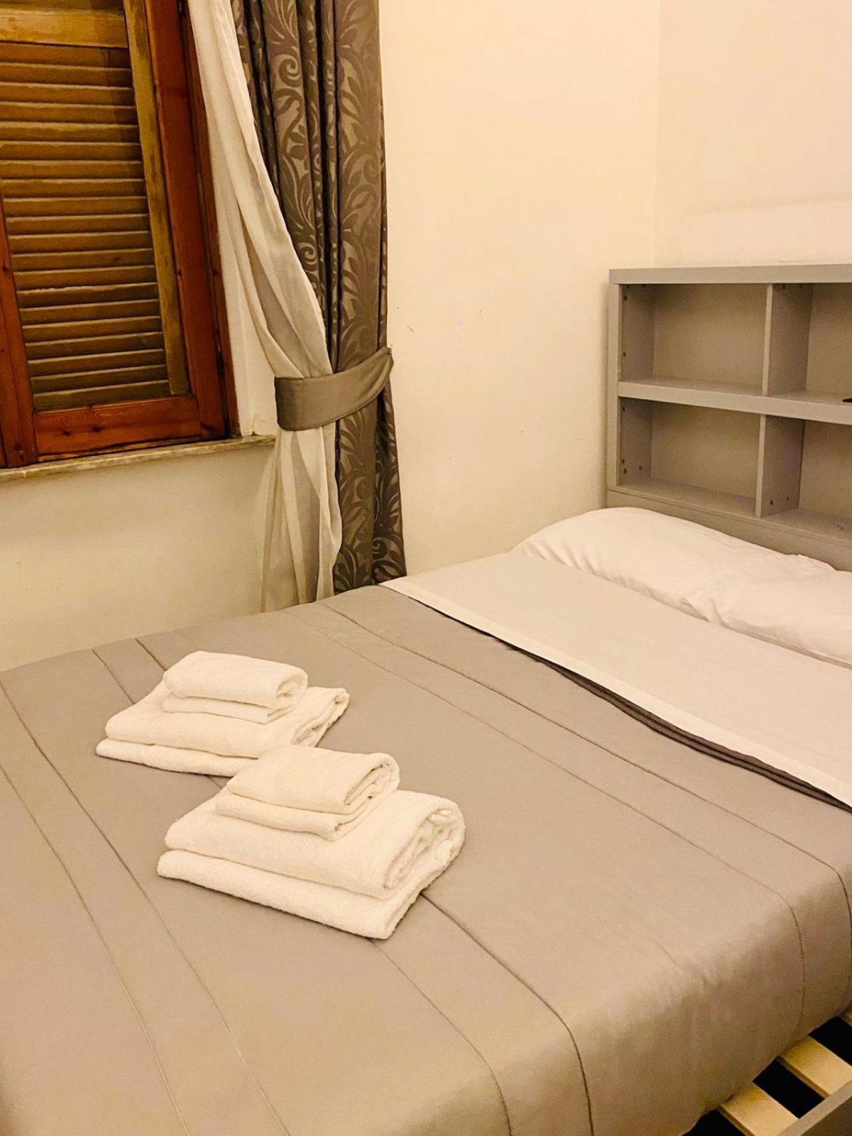 Laterani Dfm Hotel Rome Exterior photo