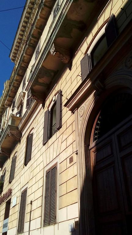 Laterani Dfm Hotel Rome Exterior photo